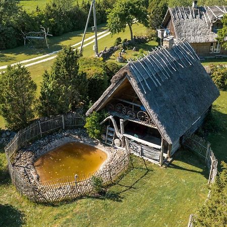 Kadariku Tourism Farm Villa Sakla Exteriör bild