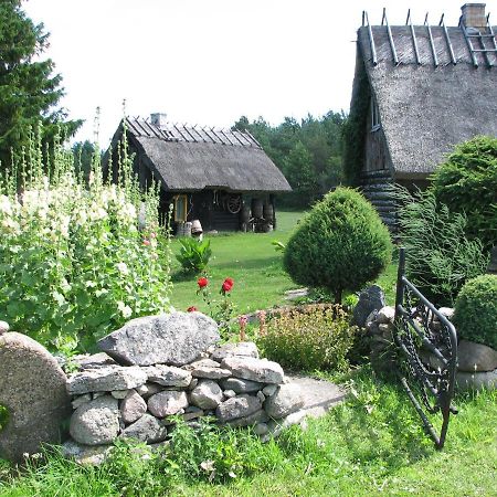 Kadariku Tourism Farm Villa Sakla Exteriör bild